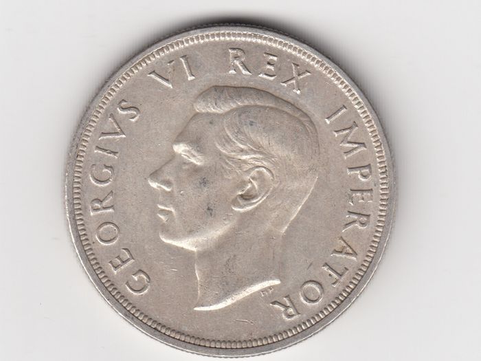 South Africa 5 Shillings 1947 80% Silver Coin (no. G46)