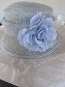 Debut ladies hat