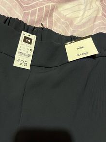 Wide leg trousers