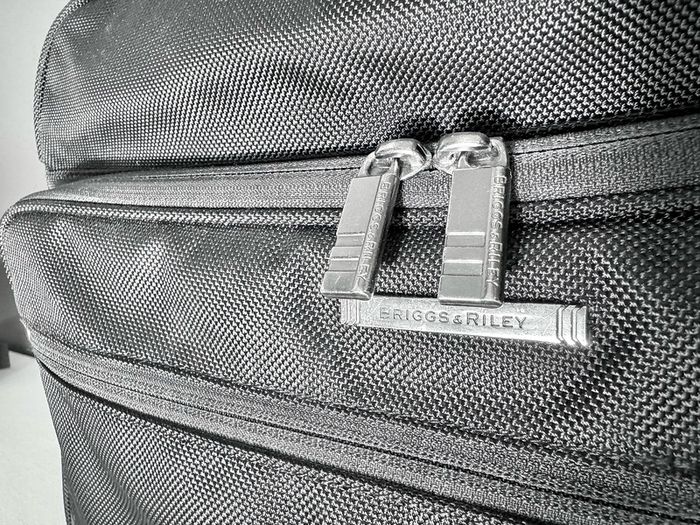Briggs & Riley KR350X-4 18" 2 Wheel Briefcase Bag