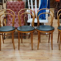 Set of 4 Vintage Bentwood Bistro Chairs (Czechoslovakia)