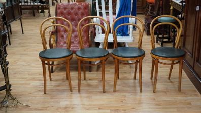 Set of 4 Vintage Bentwood Bistro Chairs (Czechoslovakia)