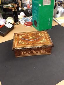 Jewellery/trinket box