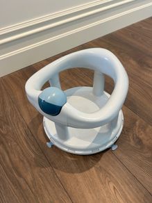 Baby bath seat