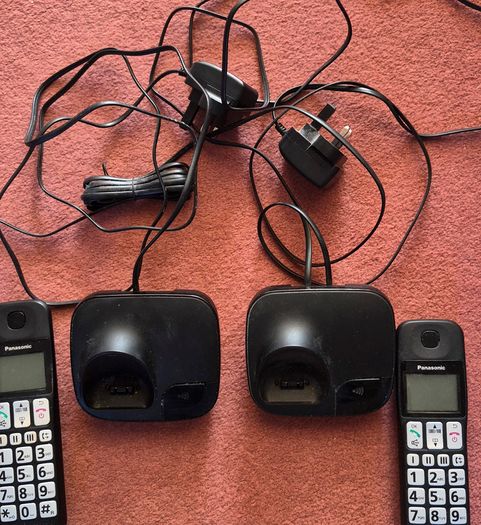 2 X Panasonic Big Button Cordless Phone