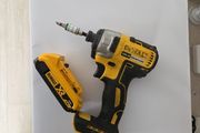 DeWalt impact driver with battery