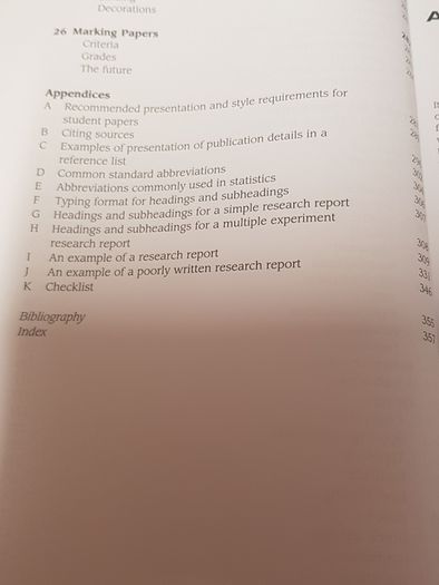 The Principles of Writing in Psychology (Bloomsbury Study Skills, 6) T.R. Smyth