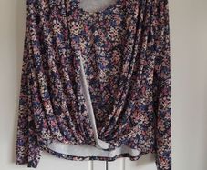 ladies top size l/xl