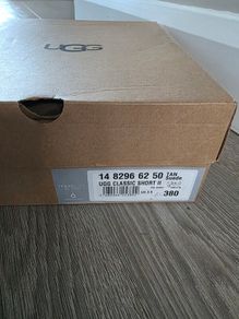 UGG Classic Short II size 3.5
