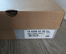 UGG Classic Short II size 3.5