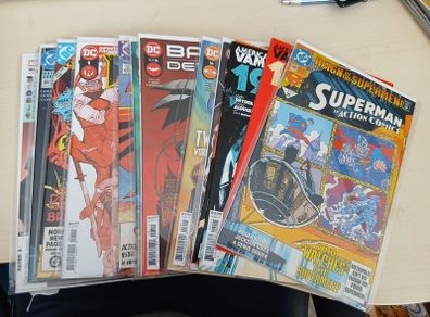 12 x various DC comics