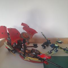LEGO Ninjago 70738  Final Flight of Destinys Bounty