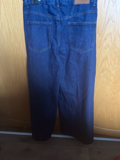 Jeans Brand: Cider size Large- fits size 12