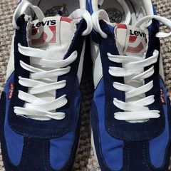 Levi's trainers