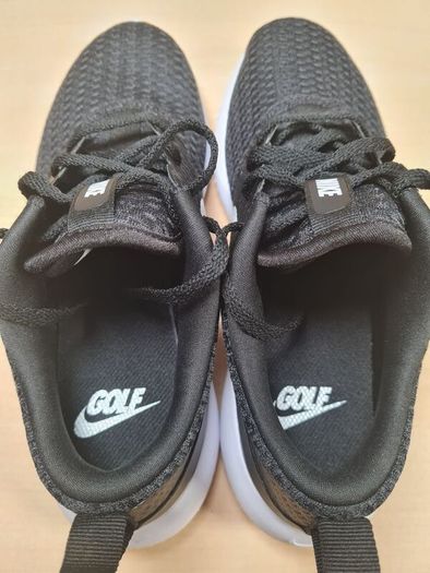 Boys NIKE ROSHE G golf trainers shoes spikeless Size UK 4.5 EU 37.5 (AT2)