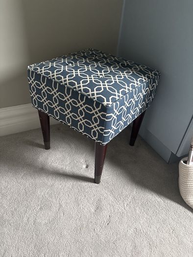 stool