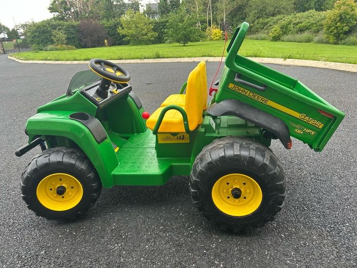 Peg Perego John Deere Gator