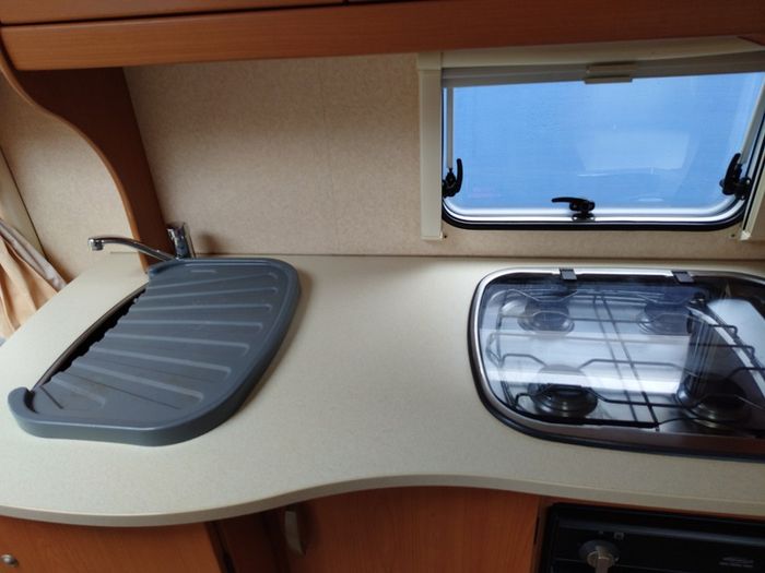 Bailey Ranger 550/6 - 6 berth caravan