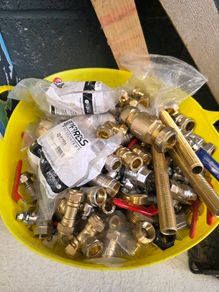 Compression fittings