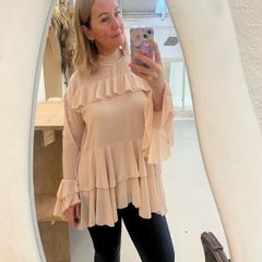 river island ruffle top