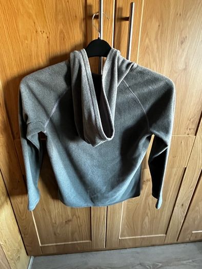 Girls North Face fleece hoodie MEDIUM