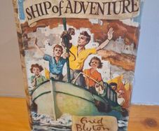 Enid Blyton Ship of Adventure