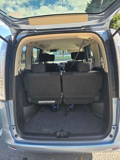 2013 Nissan Serena