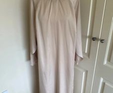 long oyster dress size 14 H&M - new