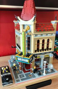 Lego Palace Cinema
