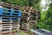 free pallets