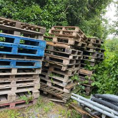 free pallets
