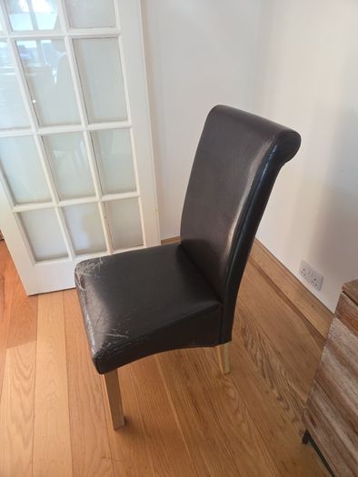 Free Chair