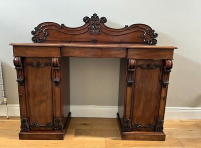 Victorian Mahogany Pedestal Sideboard.