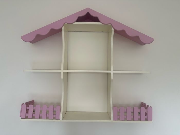 Doll house style pink/ecru display shelf