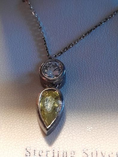 ladies silver chain and pendant