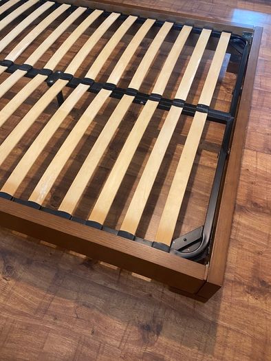 Kingsize bed