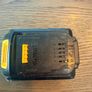 Dewalt Battery 4Amp Image 3