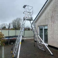 Youngman 7-9 rung telescopic platform ladder