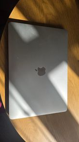 macbook pro 2020 13" 32gb ram!