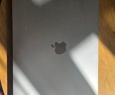 macbook pro 2020 13" 32gb ram!