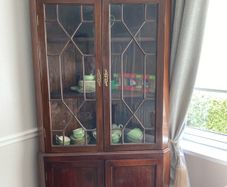 3 cornered Mahogany Unit