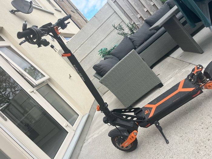 G2 Max Kukirin e-scooter