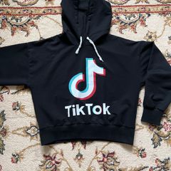 Girls hoodie Tik tok