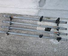 4 x Rhino heavy-duty roof bars