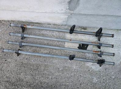 4 x Rhino heavy-duty roof bars