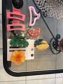 hair accessories, claw clips