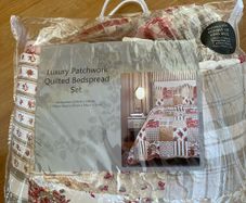 Luxury Patchwork Quilted Bedspread Set