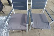 2 metal garden chairs