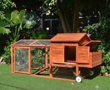 Large Chicken Coop 6-9 Birds With Wheely