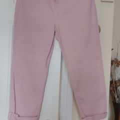 Ladies crop trousers